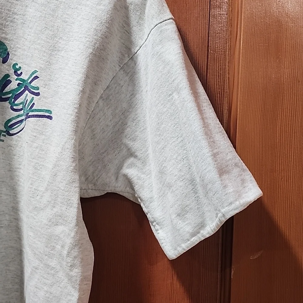 Nice quality retro Kansas City T shirt